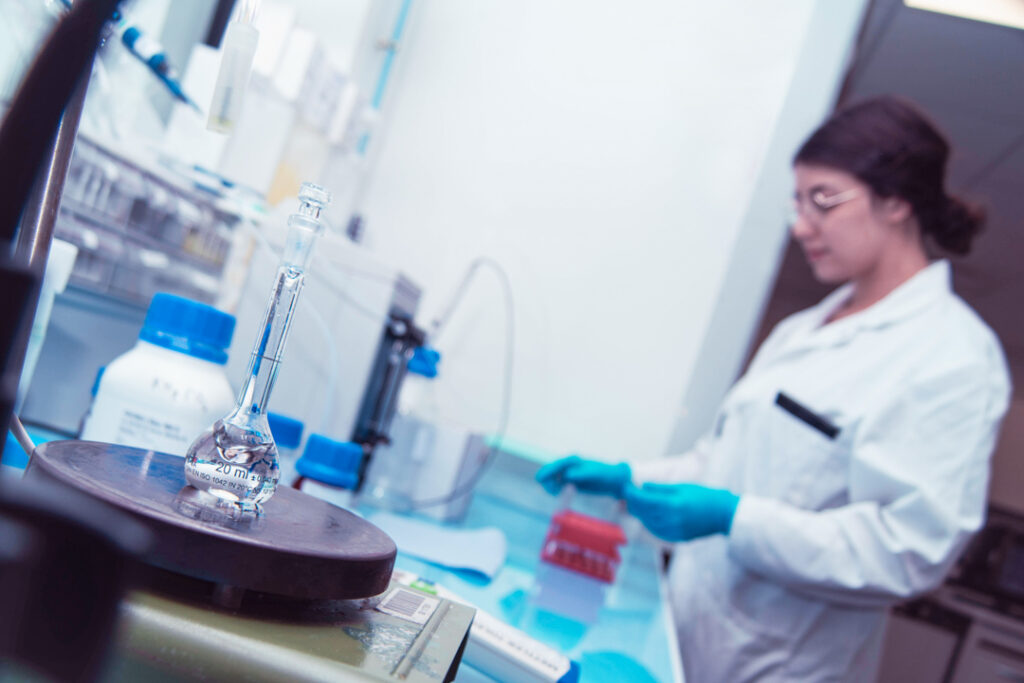 Expert en développement analytique, galénique et production d’excipients - Holopharm